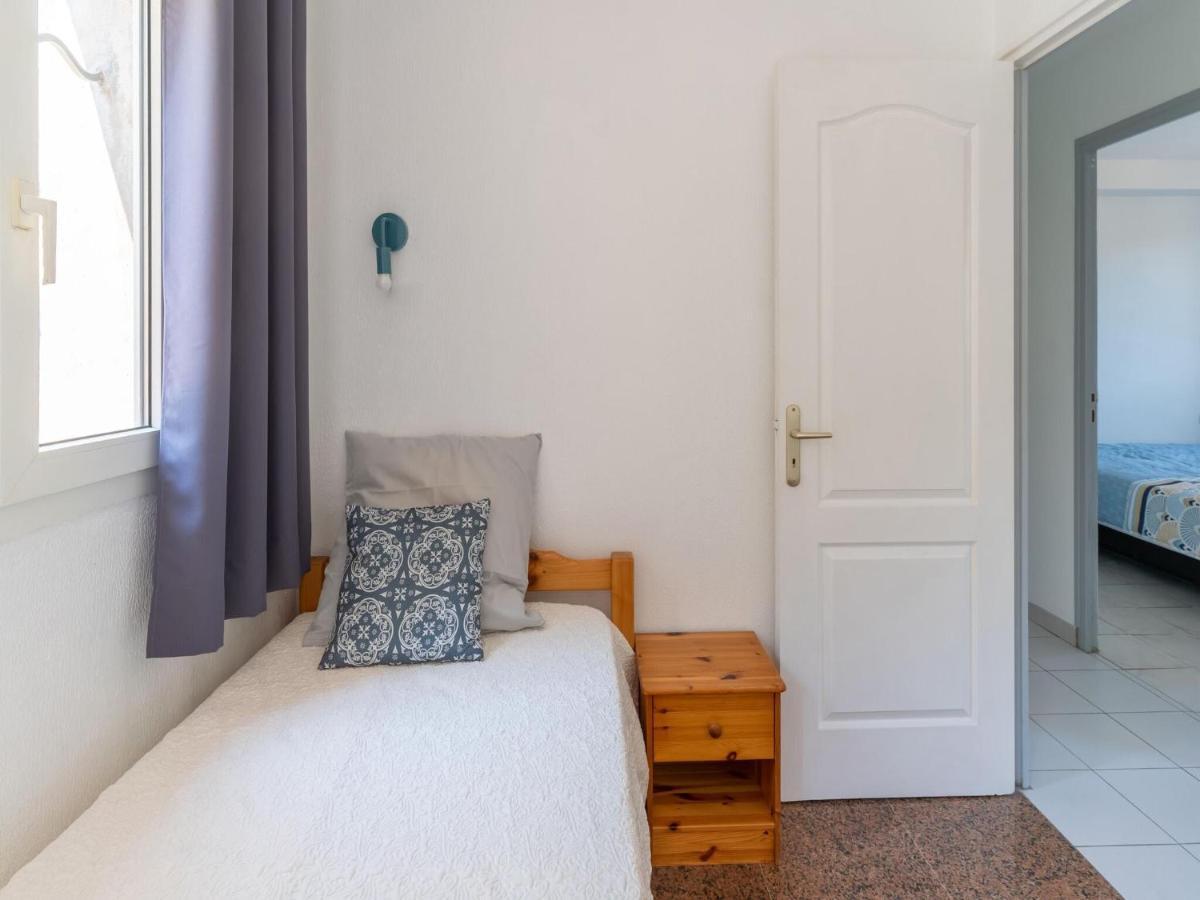 Cosy Holiday Home In Minerve With Garden Экстерьер фото