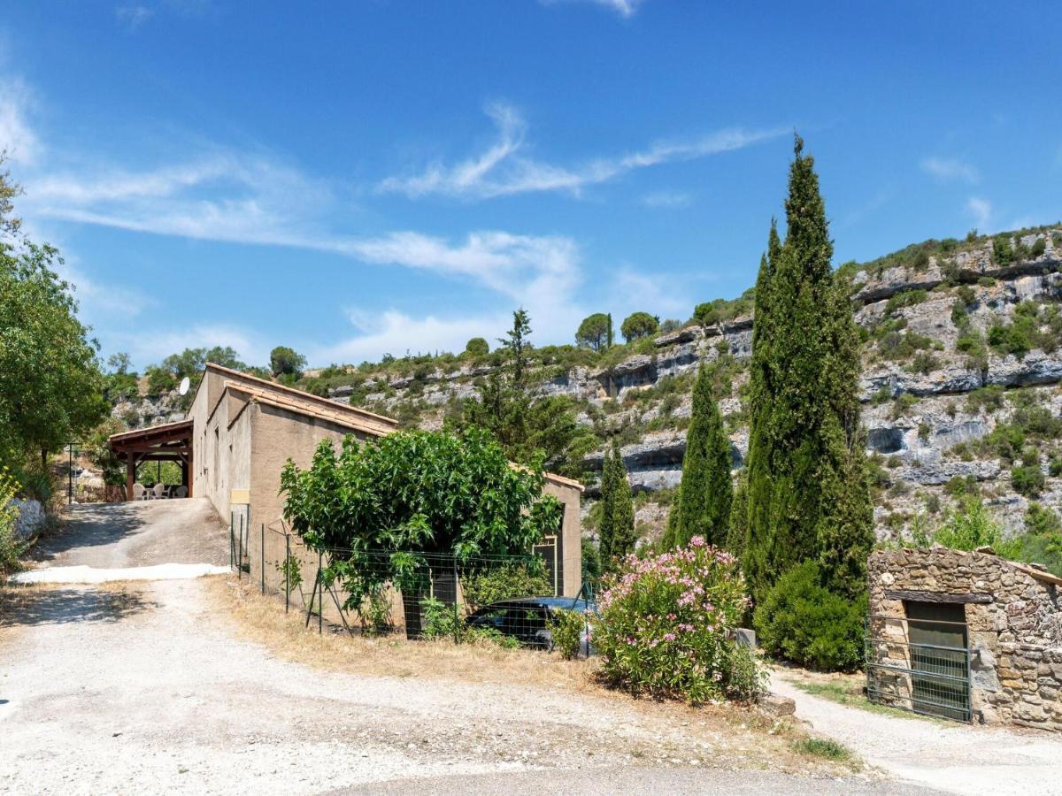 Cosy Holiday Home In Minerve With Garden Экстерьер фото